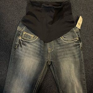 NWT Maternity boot cut jeans with tummy control top size XS/4/6